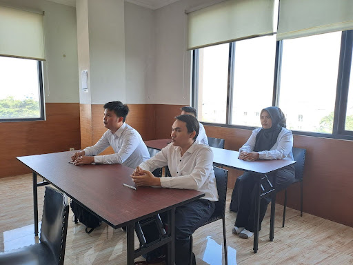 Serba-Serbi Walk-In Interview AyoTG